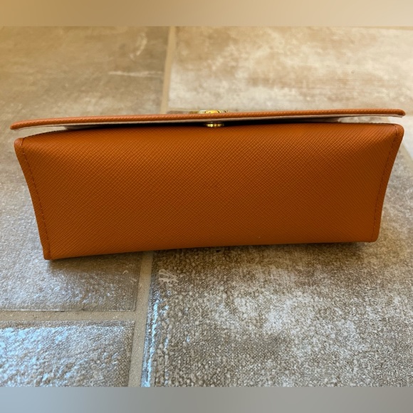 Tory Burch Sunglasses/Eyeglass Case with Dust Bag - Picture 6 of 14